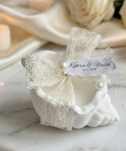 Personalized Seashell Candle Wedding Favor – Beach Wedding Gift, Coastal Bridal Shower Favor, Custom Name Shell Candle