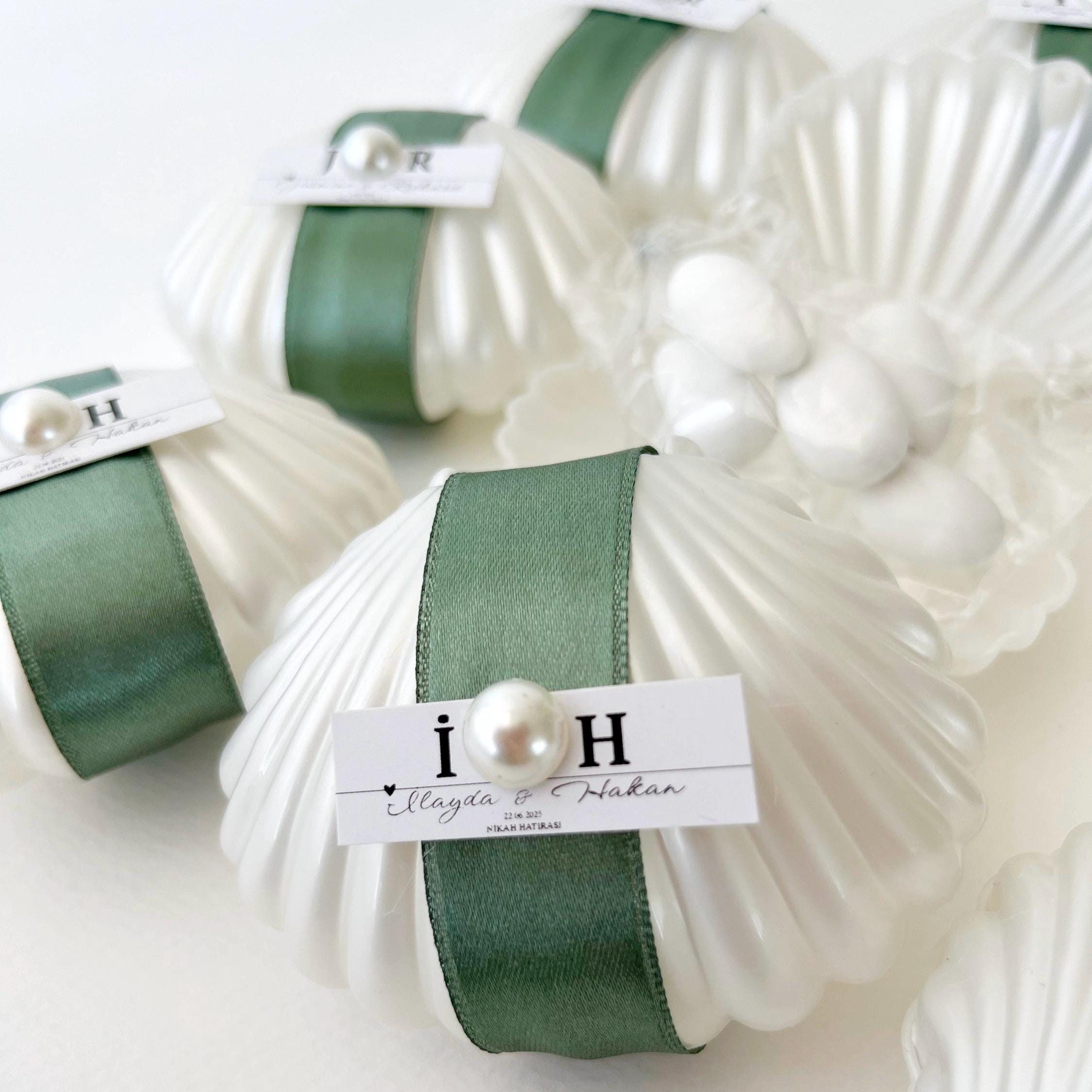 Oyster Shell Wedding Favor: Personalized Jordan Almonds, Pearl Accent, Engagement Gifts for Guests - Image 5