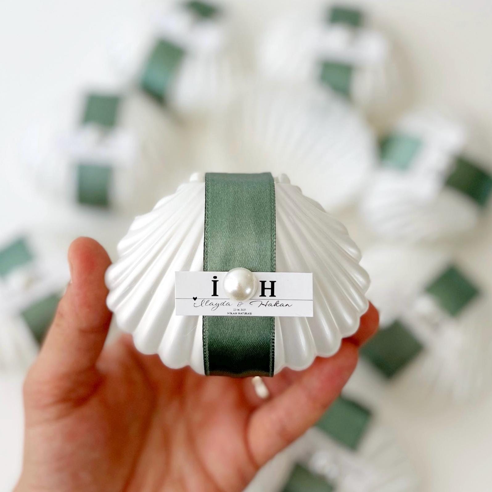 Oyster Shell Wedding Favor: Personalized Jordan Almonds, Pearl Accent, Engagement Gifts for Guests - Image 3