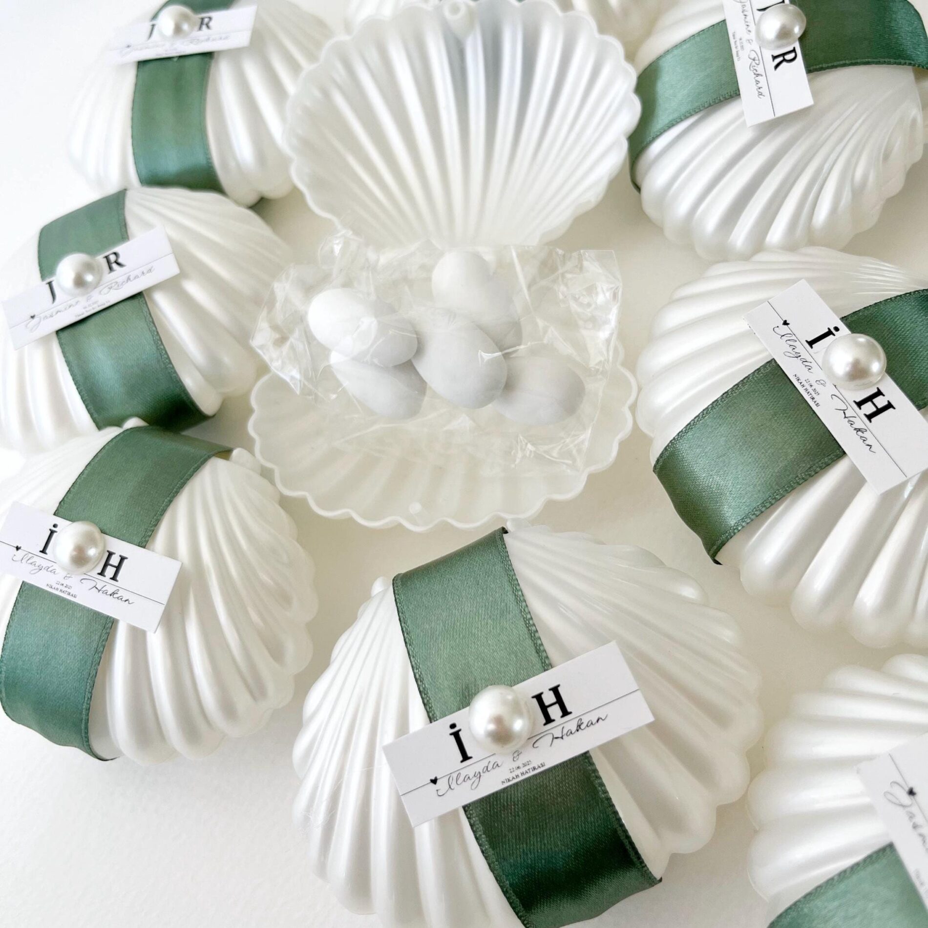 Oyster Shell Wedding Favor: Personalized Jordan Almonds, Pearl Accent, Engagement Gifts for Guests