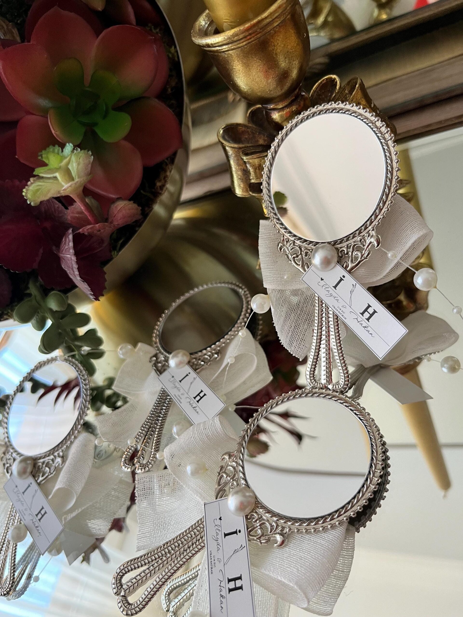 Silver Mirror Wedding Favors, Bridal Shower Guest Gift, Vintage Style Keepsake with Pearl Accent - Image 6