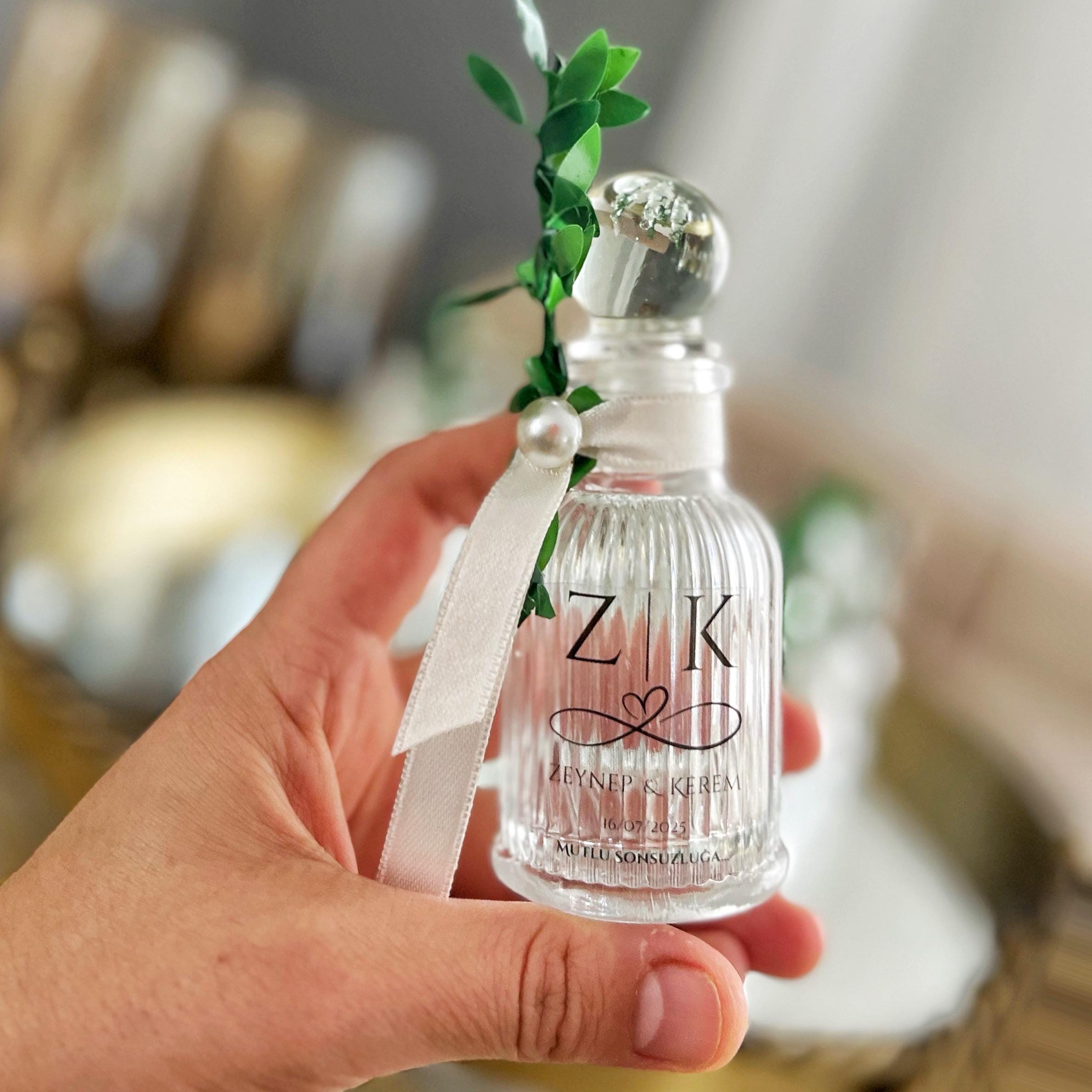 Personalized Floral Glass Bottle Favor, Baptism, Wedding, Communion Keepsake - Image 3