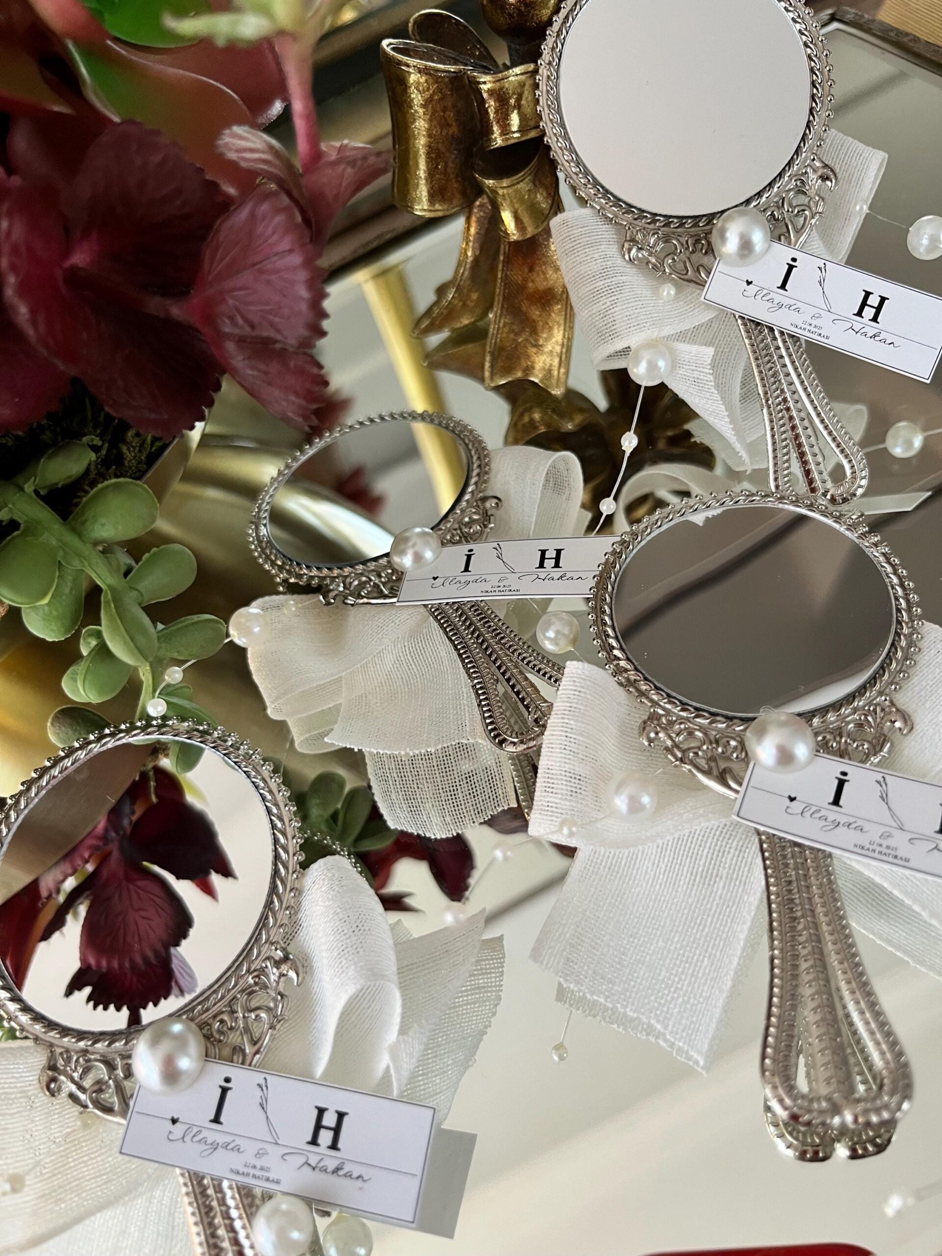 Silver Mirror Wedding Favors, Bridal Shower Guest Gift, Vintage Style Keepsake with Pearl Accent - Image 7