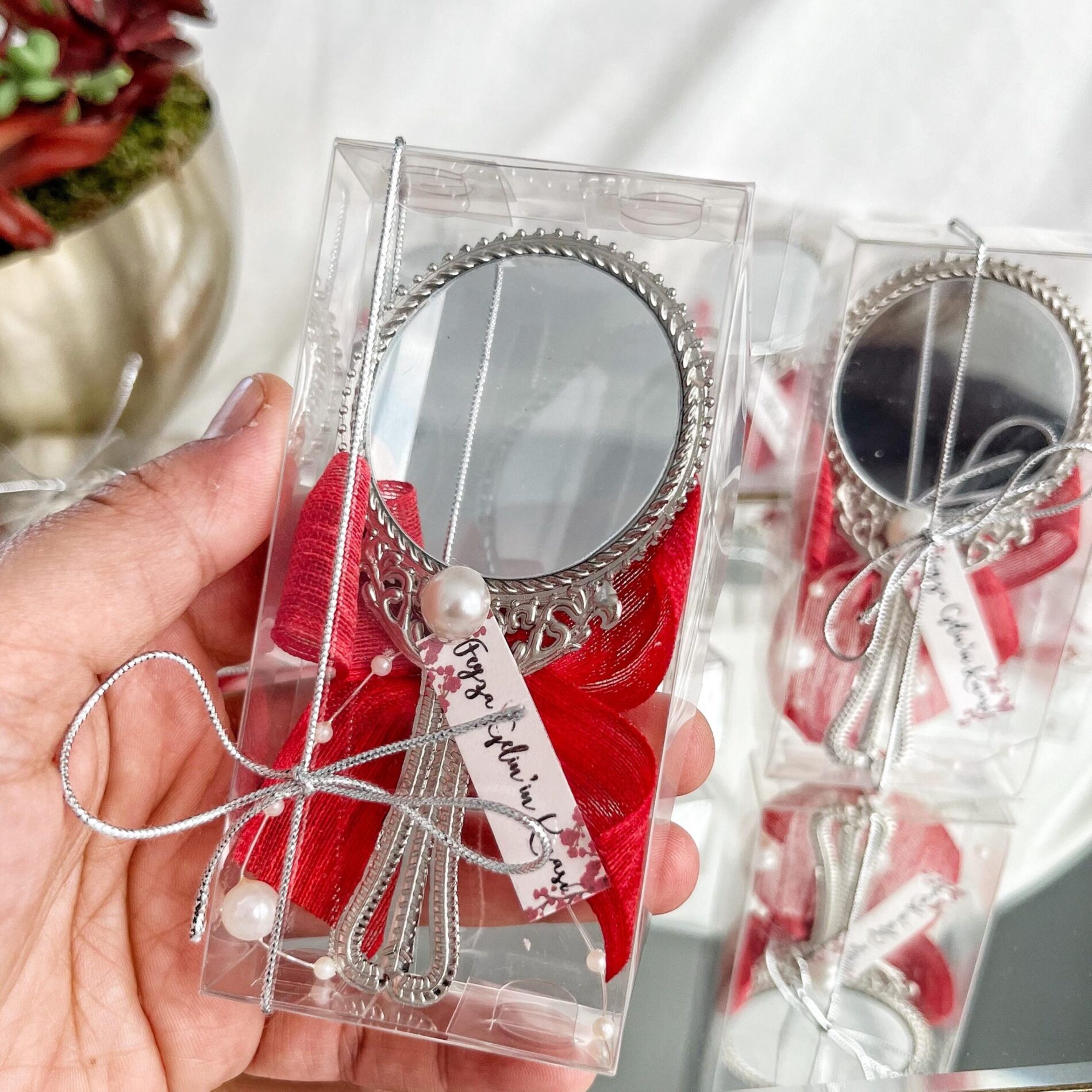 Alternative view of Personalized Mirror Wedding Favors, Red Party Gifts, Vintage Style Keepsake with Pearl Accent