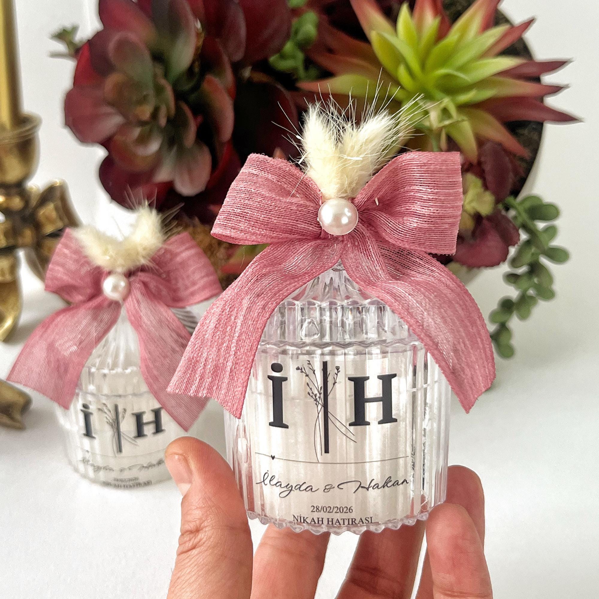 Personalized Scented Wedding Candle Favor for Guests, Bridal Shower Candle Gifts - Image 3